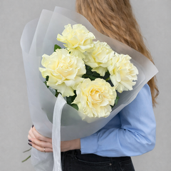 Монобукет из эквадорских белых французских роз 5 штук