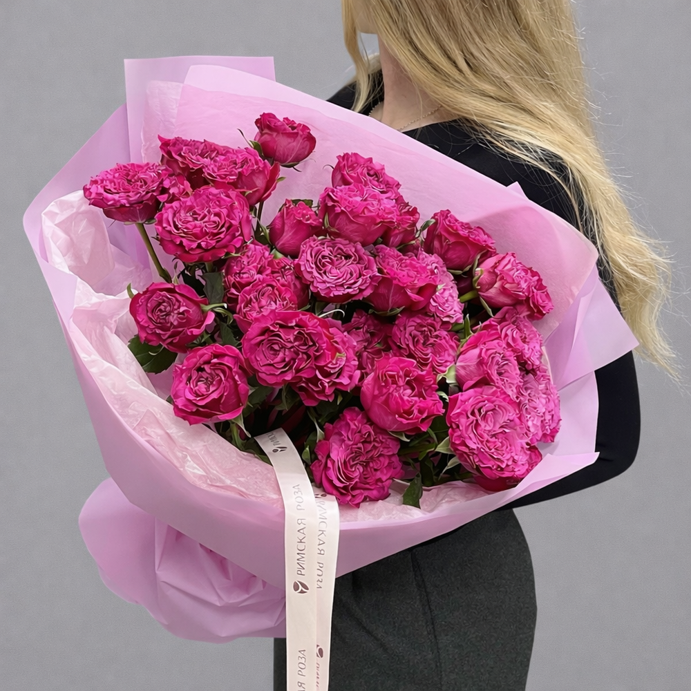 Букет из пионовидных кустовых роз малинового оттенка - РИМСКАЯ РОЗА фото №1