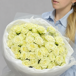 Монобукет из кустовых роз 15 штук - РИМСКАЯ РОЗА фото №3