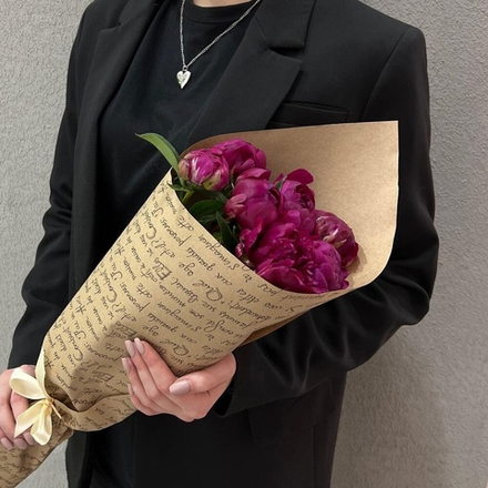 Пионы 7 штук