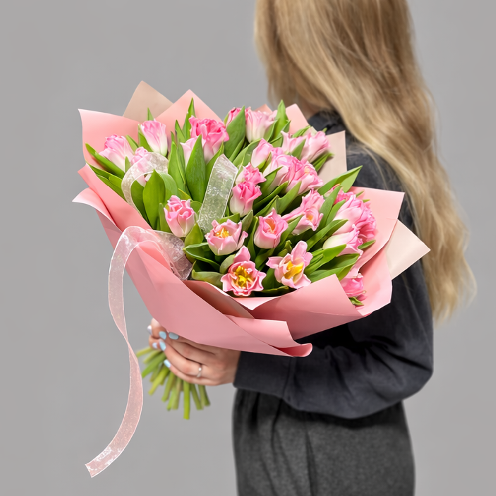 Монобукет из розовых тюльпанов 25 штук - РИМСКАЯ РОЗА фото №2