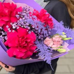 Букет из розовых роз с гипсофилой и в лавандовых оттенках - РИМСКАЯ РОЗА фото №3