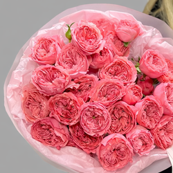 Круглый букет с пионовидными кустовыми розами - РИМСКАЯ РОЗА фото №4