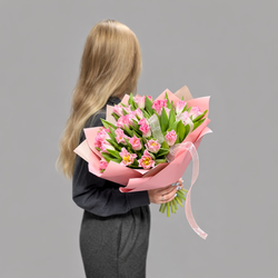 Монобукет из розовых тюльпанов 25 штук - РИМСКАЯ РОЗА фото №1