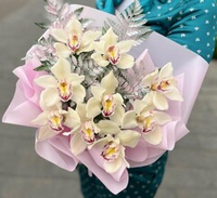 Как ухаживать за орхидеями в букете: исчерпывающий гид