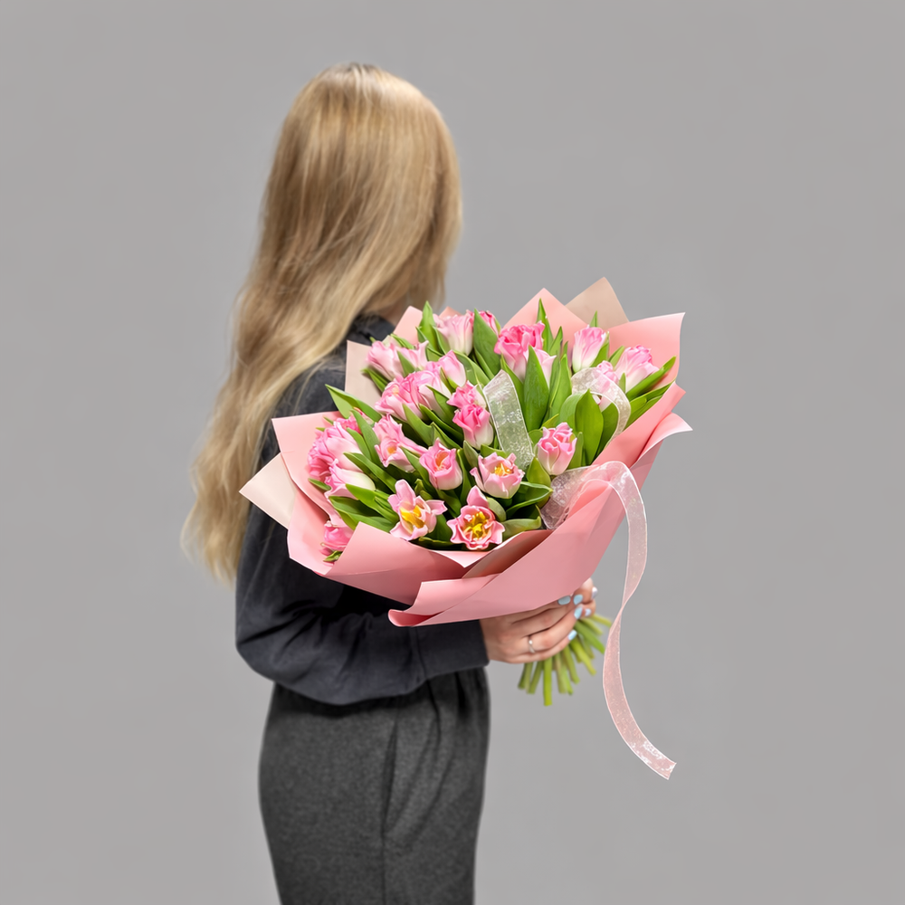 Монобукет из розовых тюльпанов 25 штук - РИМСКАЯ РОЗА фото №1